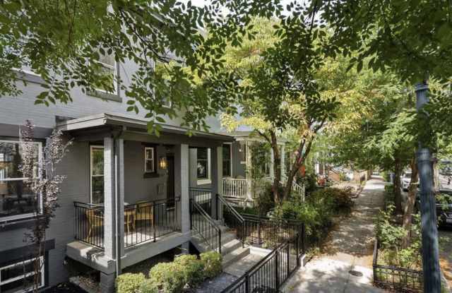 2214 Flagler Place Northwest Gallery 1