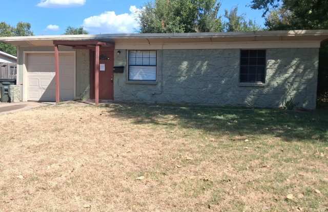 2 Bed 1 Bath Stone Home in Del City photos photos