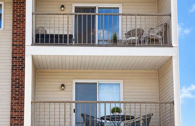 12906 COASTAL Gallery 1