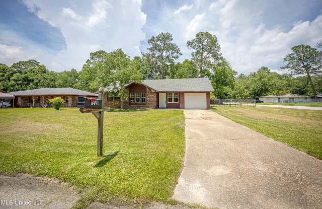 1520 Kingfisher Drive photos photos