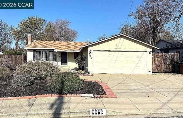 5505 Arizona Dr photos photos