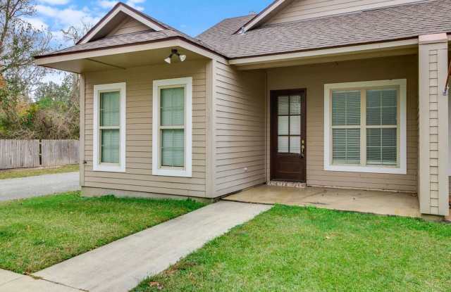 FOR RENT in LAFAYETTE! photos photos