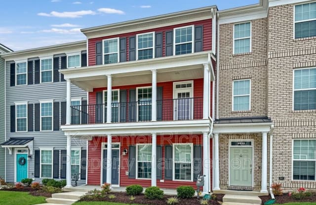 6925 Dunton Road photos photos