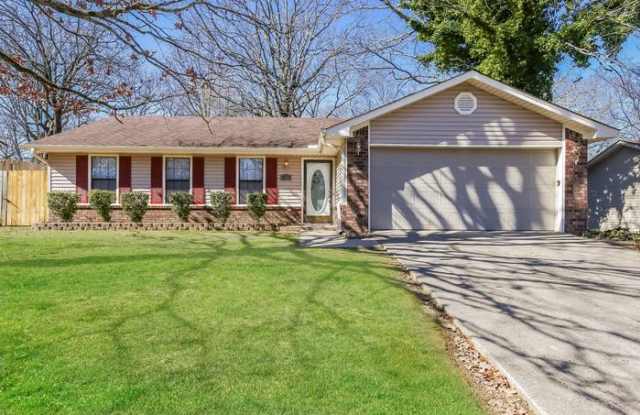 105 Whitewood Drive photos photos