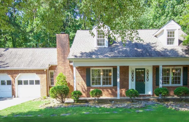 1152 Seven Springs Cir - 1152 Seven Springs Cir, Cobb County, GA 30068