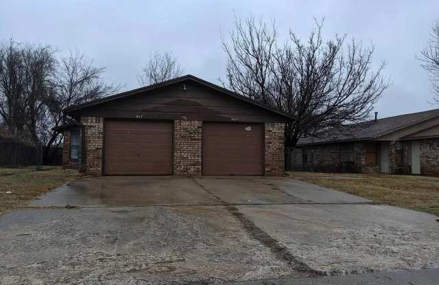 247 Windsor Way photos photos