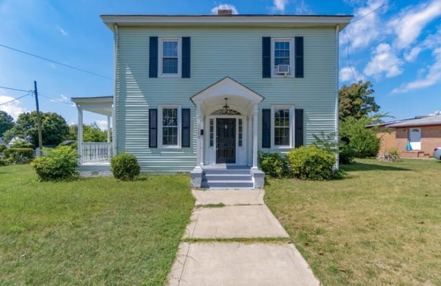 1328 Hampton Avenue - 1328 Hampton Avenue, Newport News, VA 23607