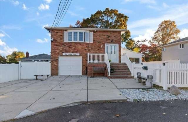 1 Meade Avenue - 1 Meade Avenue, Bethpage, NY 11714
