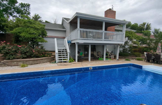 8 Parkrose Court photos photos