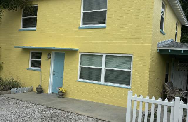 1219 Bermuda St - 1219 Bermuda Street, Clearwater, FL 33755