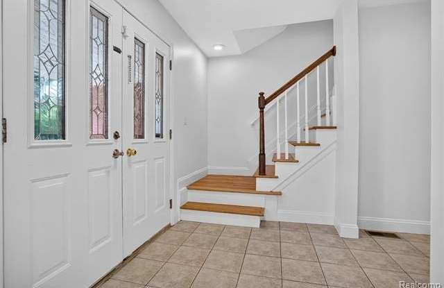 2834 Rossmoor Circle Gallery 3