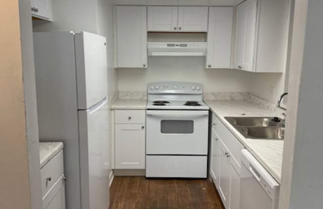 Coral Gardens one bedroom condo - 2793 Patty Lane, Melbourne, FL 32935 Coral Gardens one bedroom condo - 2793 Patty Lane, Melbourne, FL 32935