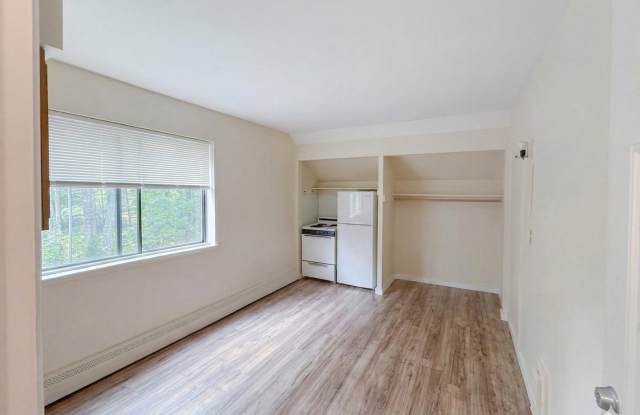 Quaint Affordable Studio in Townhome Community All utilities included! photos photos Quaint Affordable Studio in Townhome Community All utilities included! photos photos