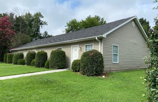 340 Small Avenue Northwest - 340 Small Avenue Northwest, Concord, NC 28027
