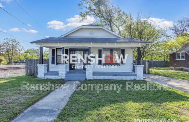1100 Rozelle St photos photos