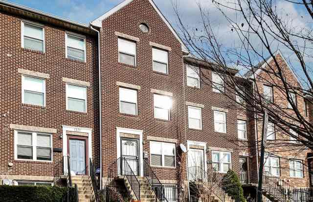 1319 BELMONT STREET NW - 1319 Belmont Street Northwest, Washington, DC 20009