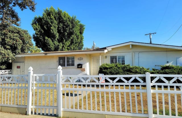 616 N Hacienda Boulevard - 616 North Hacienda Boulevard, La Puente, CA 91744