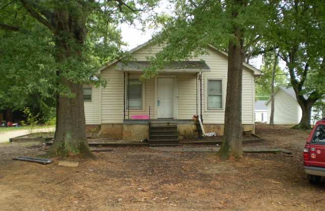 909 Skyland Street, Kannapolis NC 28083 Gallery 1