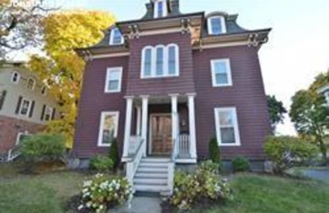 35 Vanwinkle St. - 35 Van Winkle St, Boston, MA 02124