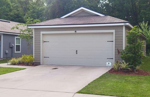 7940 Meadow Walk Lane - 7940 Meadow Walk Lane, Jacksonville, FL 32256