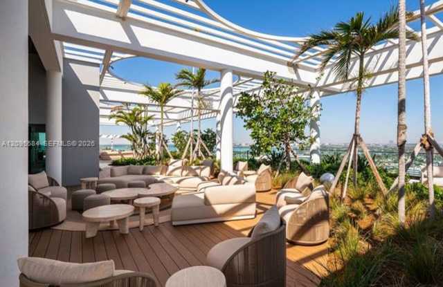 580 72nd St cu-1608, Miami Beach, FL 33141 Gallery 1