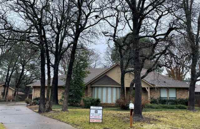 3911 San Luis Court - 3911 San Luis Court, Arlington, TX 76016