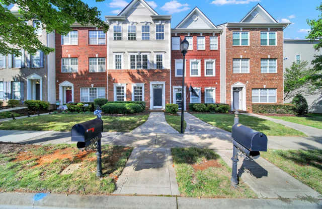 Lovely 3 Bed 2.5 Bath Townhome in Mint Hill! photos photos