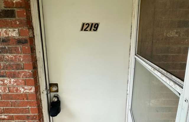 Charming 2 Bed, 1 Bath Near OU Campus photos photos Charming 2 Bed, 1 Bath Near OU Campus photos photos