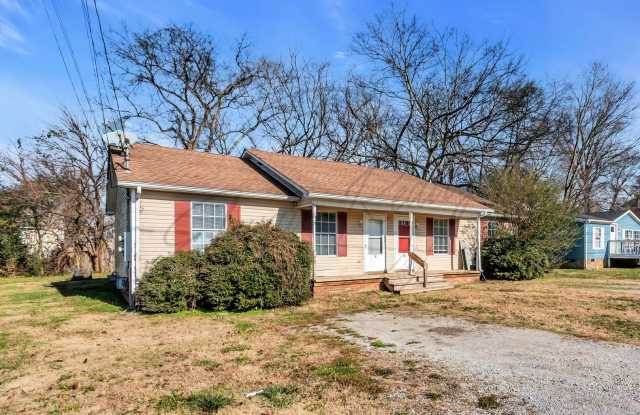Affordable 2BR Ranch Duplex in N. Columbia — Move-In Special! photos photos