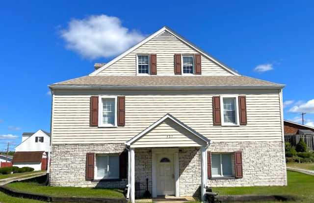 327 Rockdale Rd - 327 Rockdale Road, Hooverson Heights, WV 26037