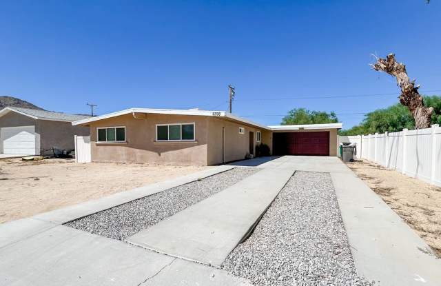 2 Bedroom in 29 Palms photos photos