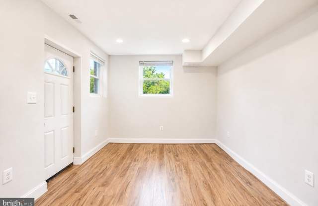 2851 ROBINSON Place SE Gallery 3