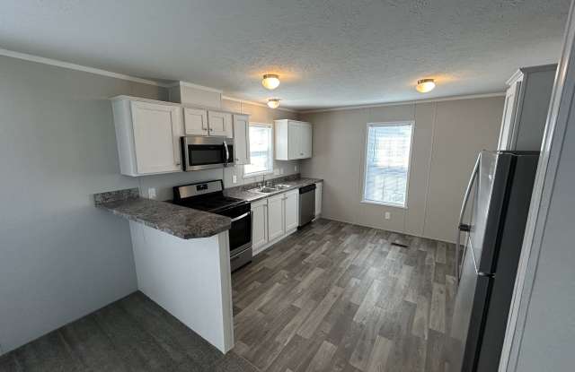 30 Riverbank - 30 Riverbank Drive, Pontiac, MI 48341