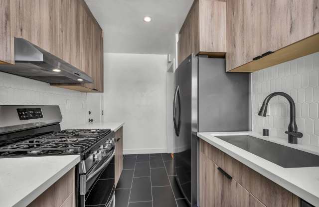 Laurel Gardens photos photos