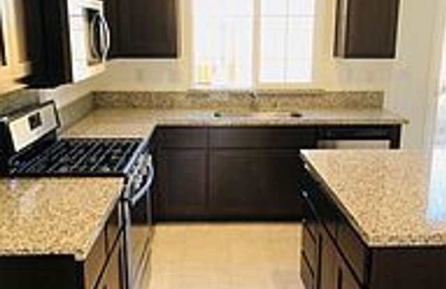 1329 Oakbriar Circle Gallery 3