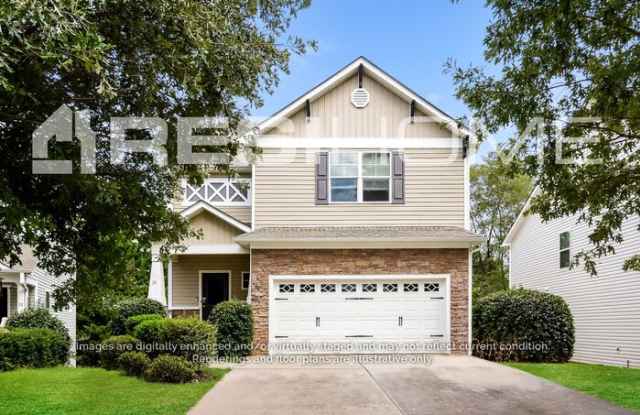 30 Oakbrook Drive Gallery 1