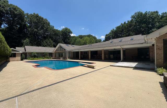 4233 BUCKSKIN WOOD Drive Gallery 4