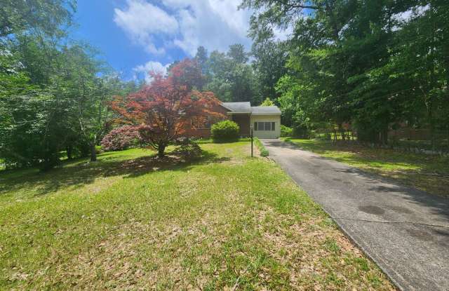 4 Bedrooms 1.5 Baths - East Columbus - Large Fenced Yard photos photos