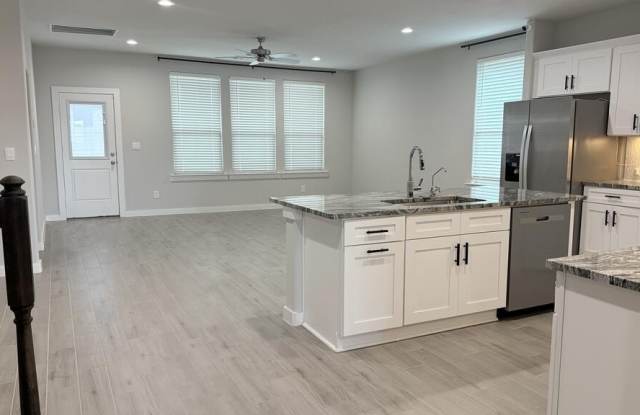 2006 Beaufort Dr. Gallery 4