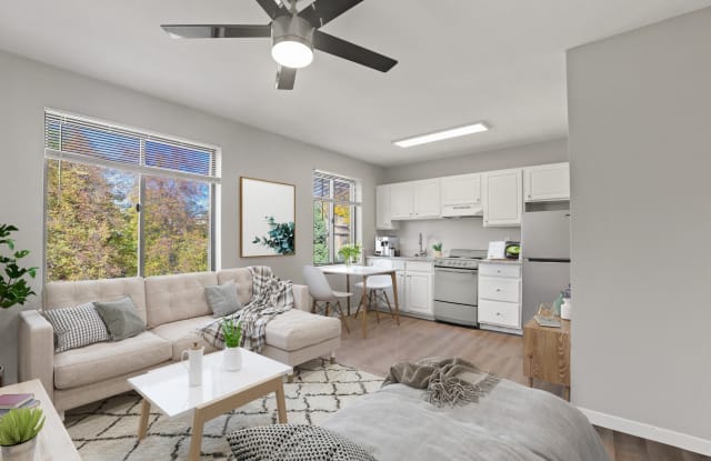 Crown Apartments photos photos