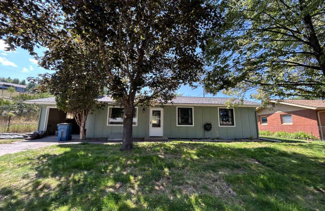 129 Cohosset Drive photos photos