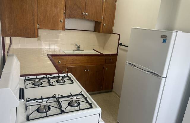 2618 East Turney Avenue- 4 photos photos 2618 East Turney Avenue- 4 photos photos