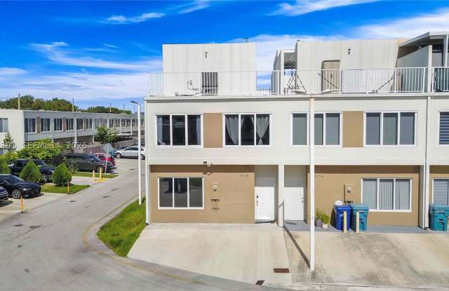 25948 SW 139th Ct Gallery 2