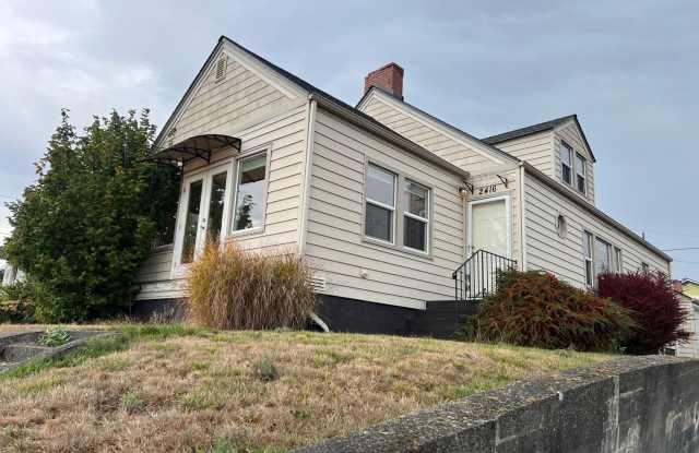 2416 E 11th St, Bremerton WA 98310 - 2416 East 11th Street, Bremerton, WA 98310