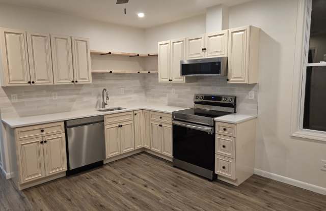 1709 KERRIGAN AVE photos photos