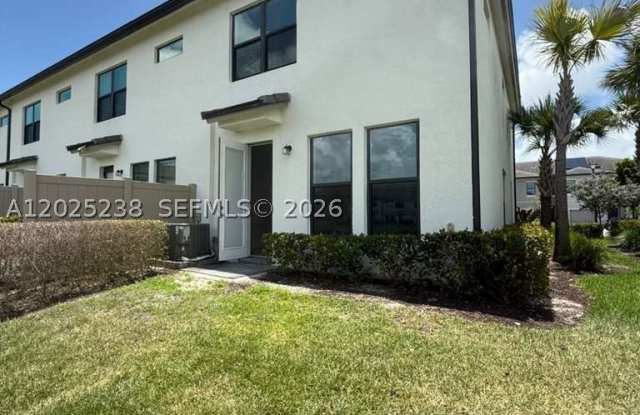2163 Appleton Cir S Gallery 2