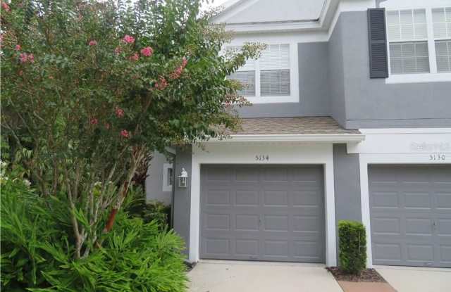 5134 Hawkstone Dr., Nice 3/2.5 end unit townhome in the gated community of Dunwoody Commons photos photos