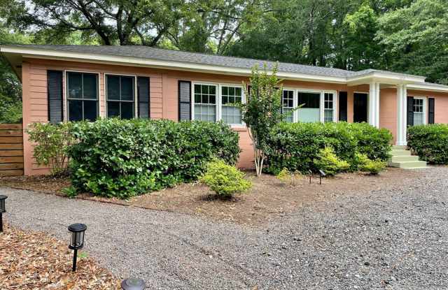 Available now. WATER  SEWER INCLUDED! Gorgeous 3BR/2 BA Home on a HUGE Lot in Central James Island! photos photos