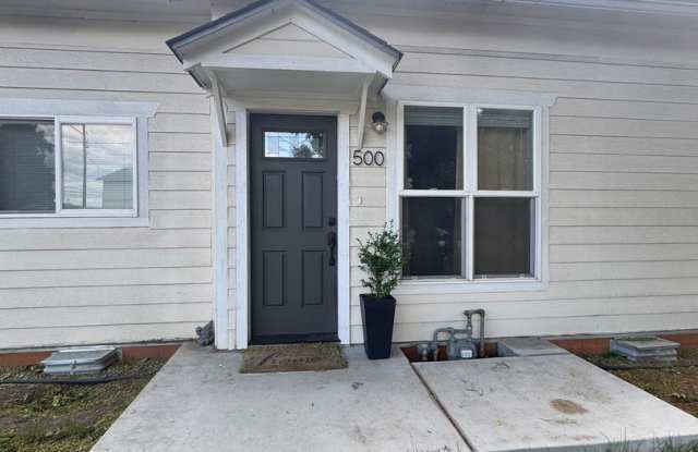 Updated 3 Bed/ 2 Bath Rental - 500 East 6th Avenue, Ellensburg, WA 98926