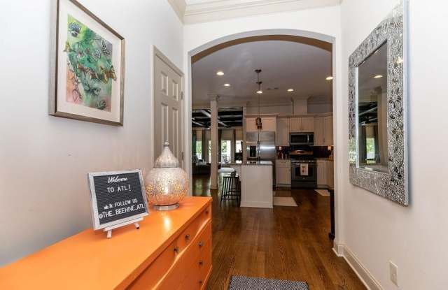 1084 Sanders Avenue SE photos photos 1084 Sanders Avenue SE photos photos